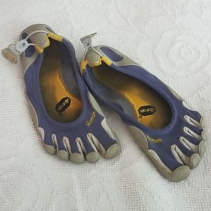 Vibram Classic FiveFinger EU size 40